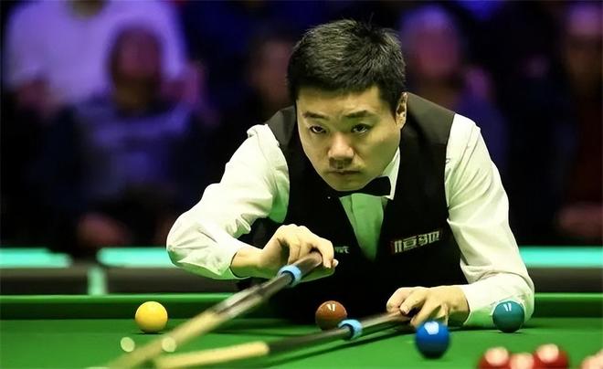 极高的门前 极高的门前