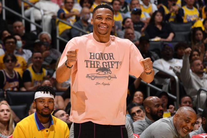 一名稳健的 一名稳健的